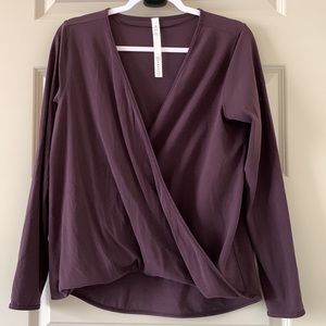 Lululemon Women’s Size 8 Full Freedom Long Sleeve Black Cherry